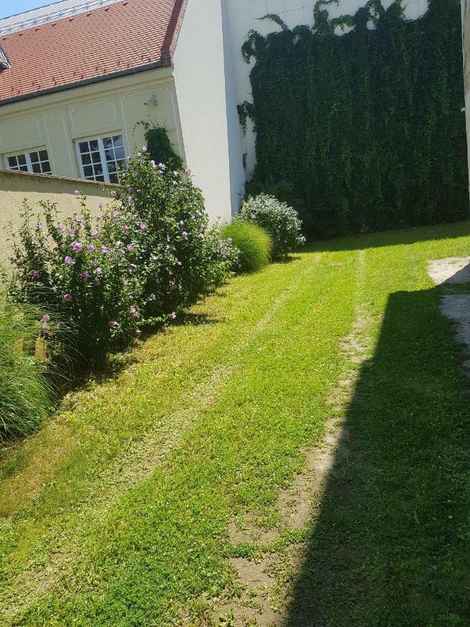 Holdfeny Apartman Siófok Eksteriør bilde